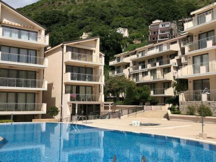 Beauty Apartment In Blue Star Complex Przno Montenegro Luaran gambar